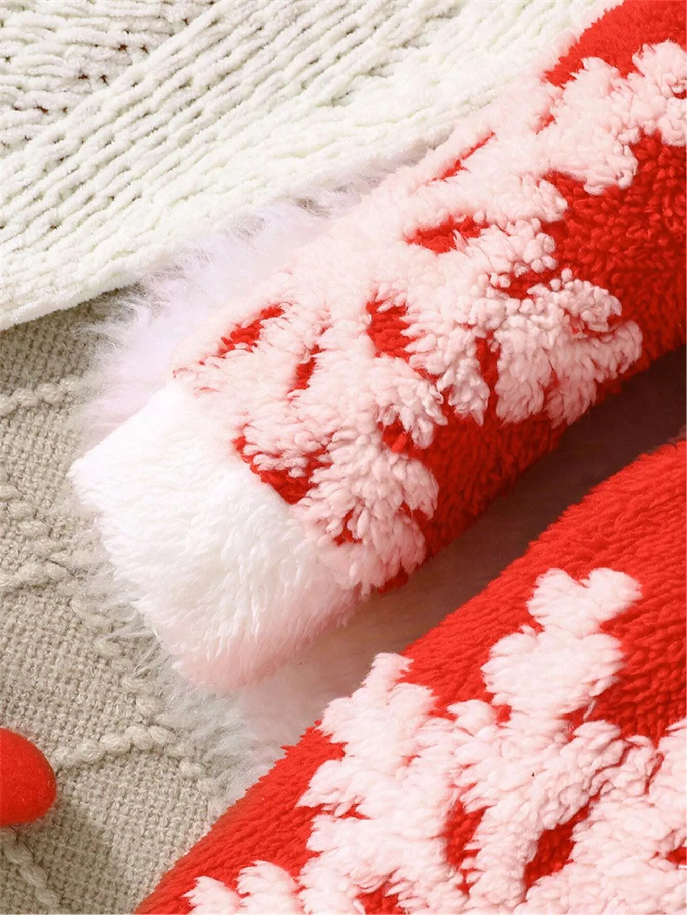 2-Piece Christmas 2024 Girls Plush Warm Cartoon Santa Claus Print Long Sleeve Dress   Headband Set, Winter