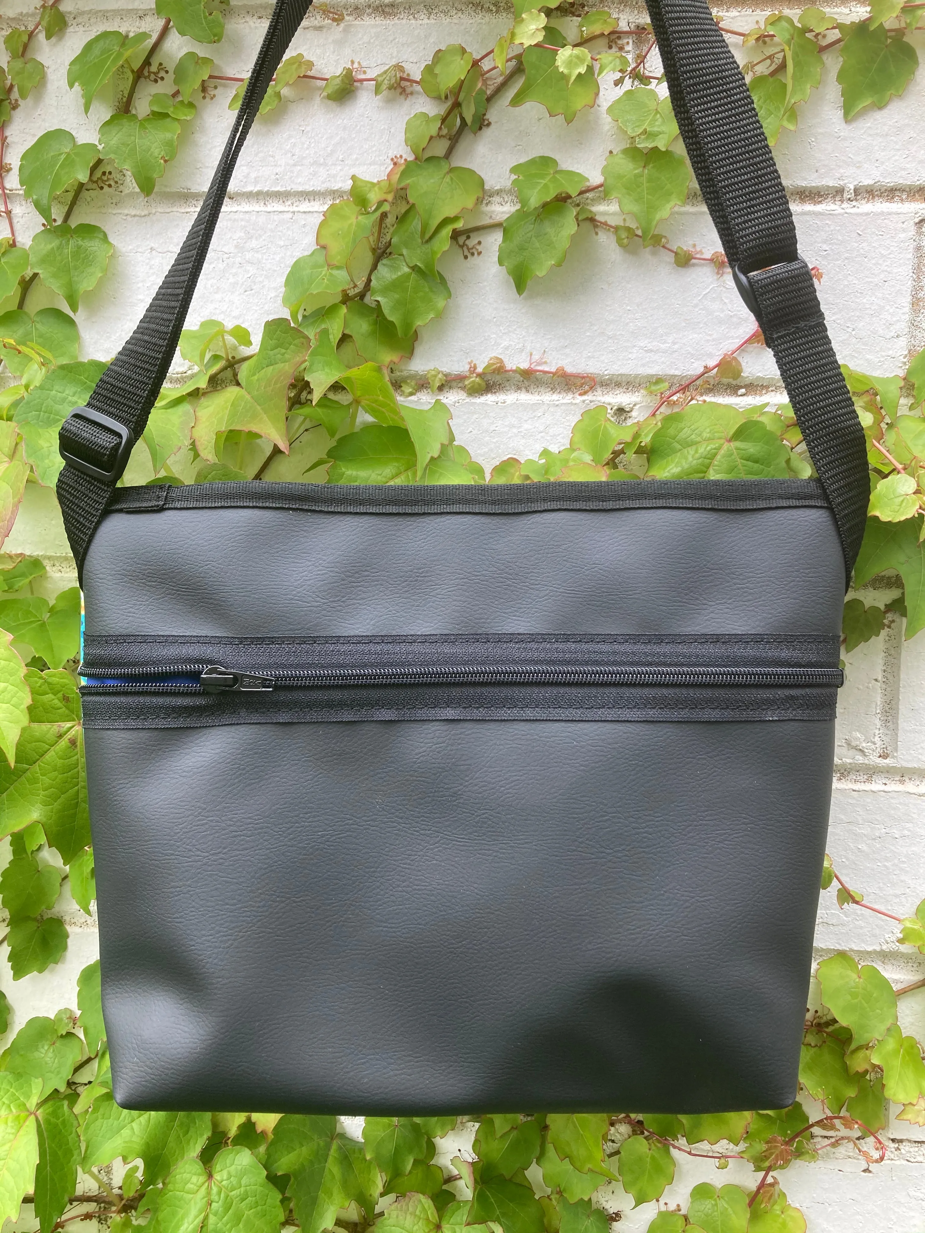 Carmie Bag - Fish Pond