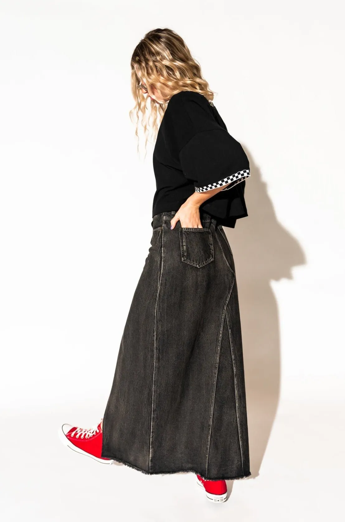 Frankie Cropped Tee in Black   Checkerboard