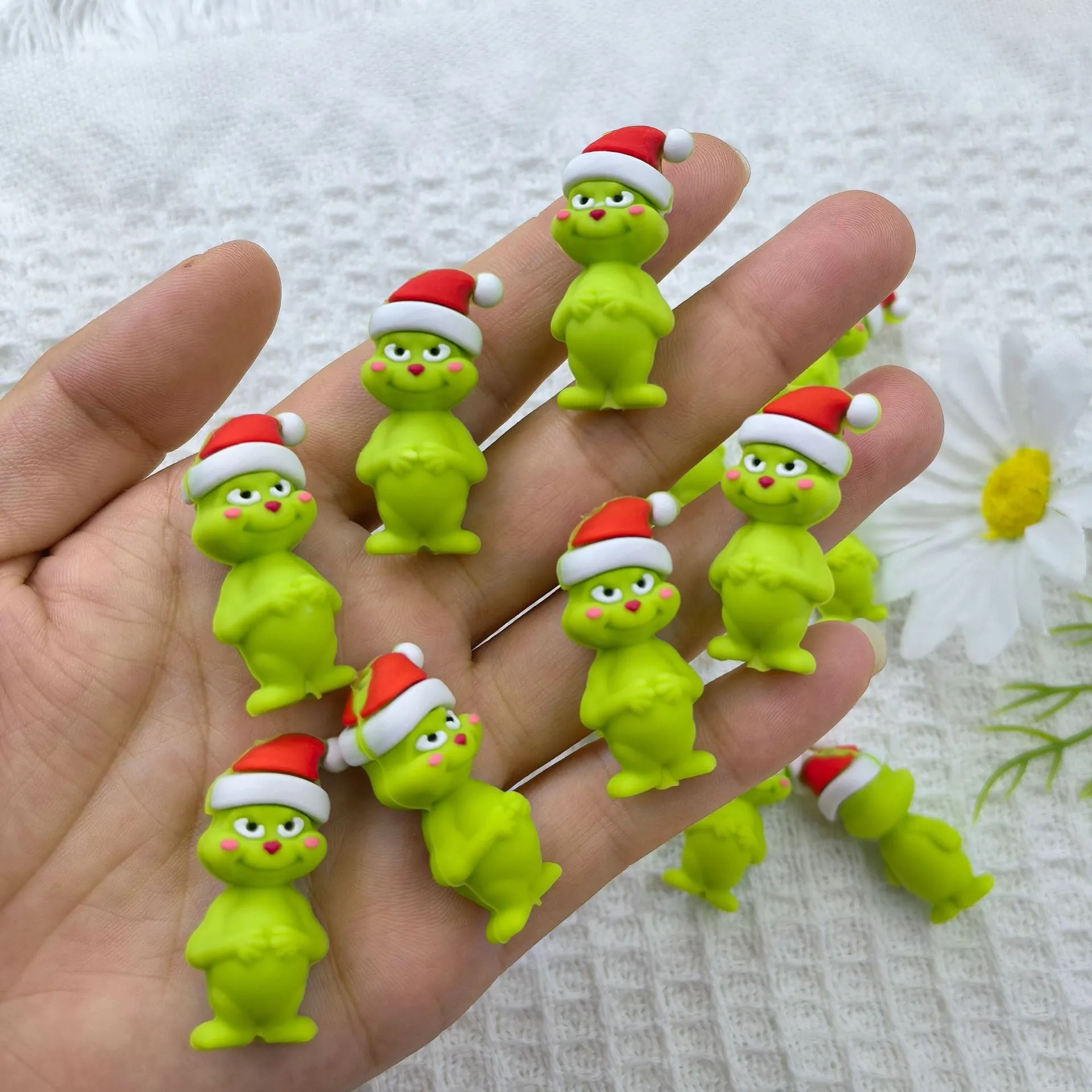 Wholesale 10pcs 3D Three-dimensional Silicone Cute Christmas Green Villain Cartoon DYI Beads